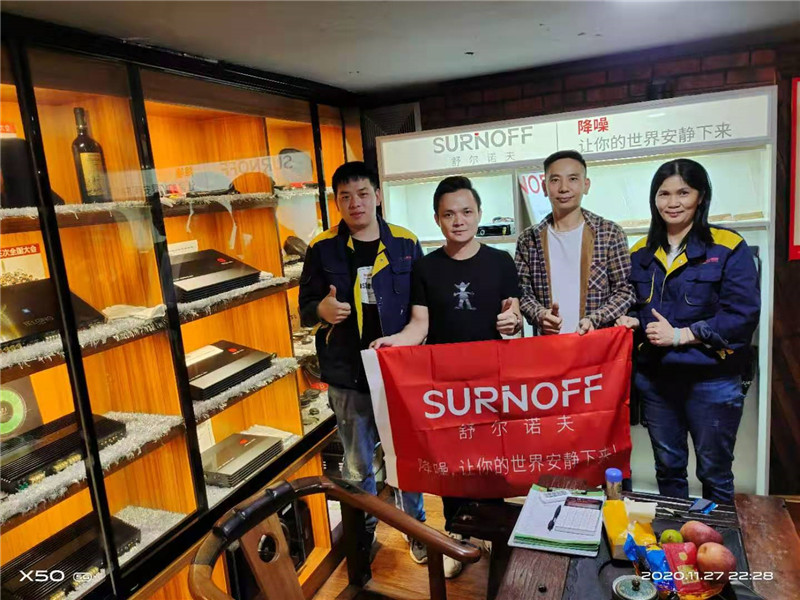 1606874162270456336.jpg 1图中右一起:清远江波财务总监 陈雪梅,清远江波总经理 陈荣,舒尔诺夫运营总监 高峰,清远江波 李师傅.jpg