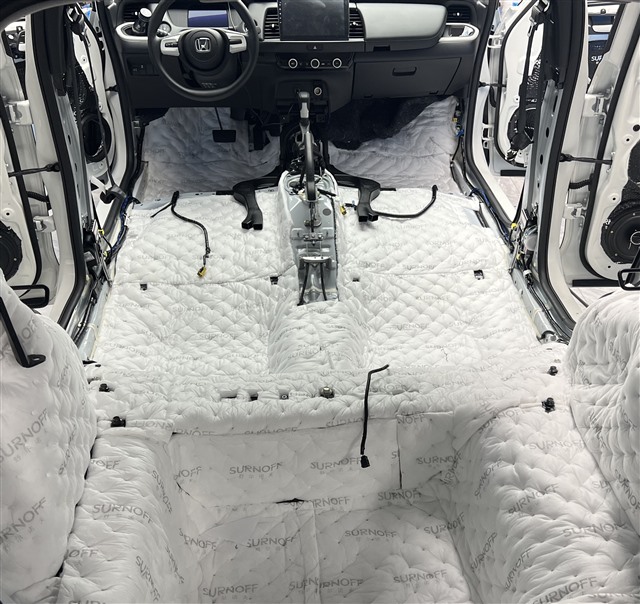 1665301456144540789.jpg 7.底盘隔音.jpg