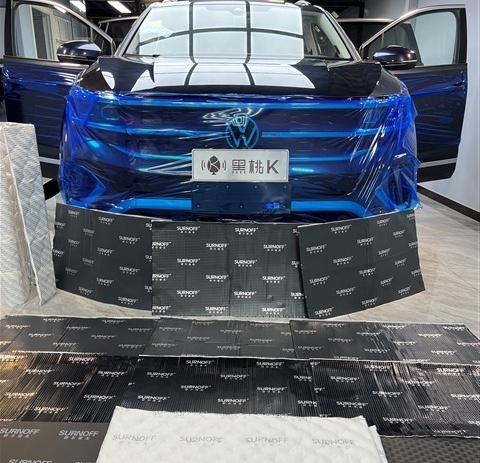 1665453441229428865.jpg 1.22款大众揽镜与隔音材料合影_看图王.jpg