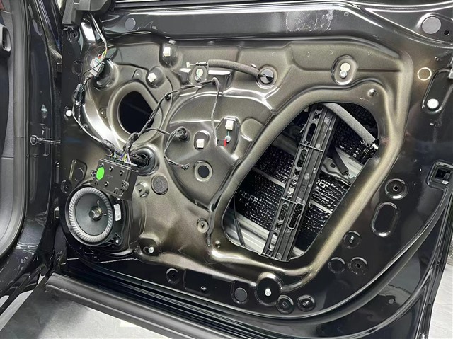 1673446011066734739.jpg 2.门板SU200减震胶.jpg